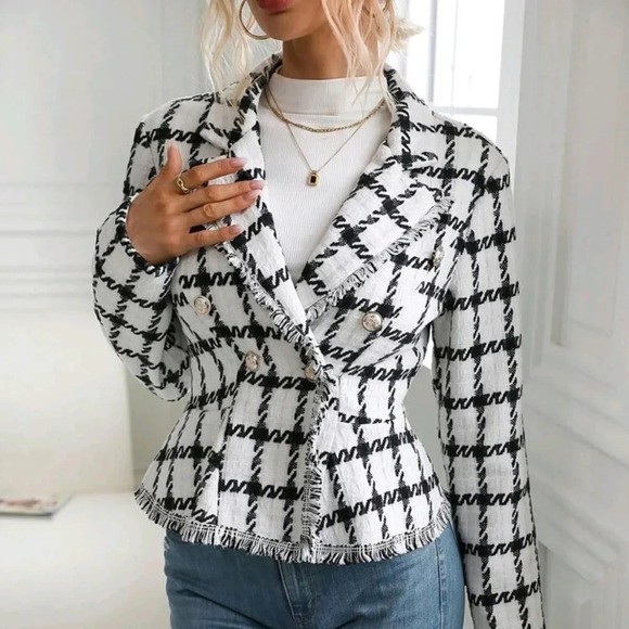 Plaid Pattern Raw Trim Tweed Blazer - Picture 5 of 5